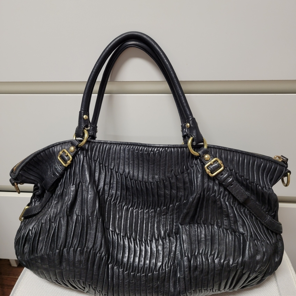 Vintage Coach Madison Gathered Leather Satchel - Picture 5 of 15